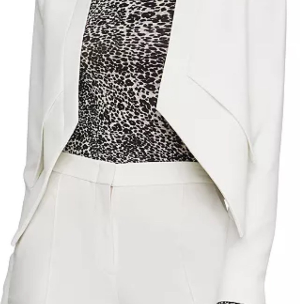BCBGMaxAzria NWT Elegant White Jacket